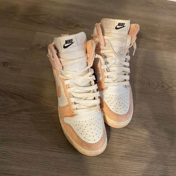 They are in pretty good condition, but the front is a little scuffed - Picture 3 of 3